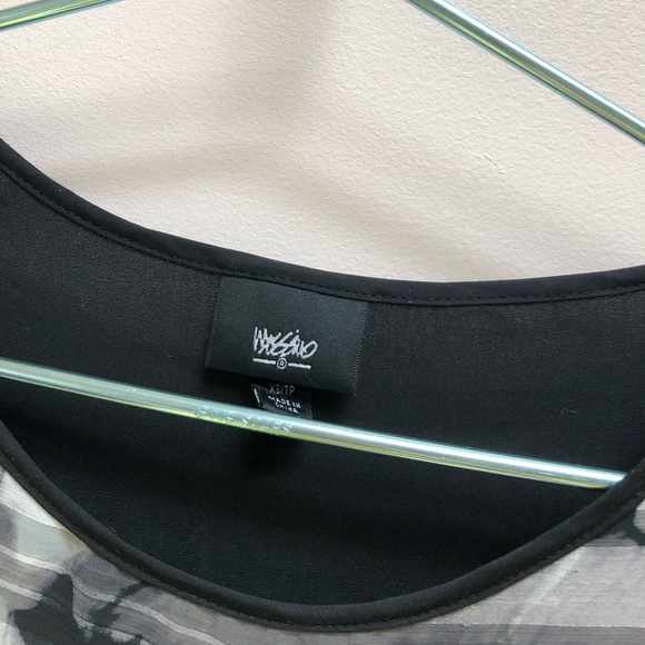 MOSSIMO SIDE SLIT TOP - Picture 6 of 6